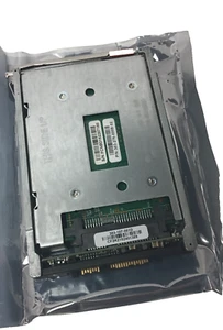 EMC 16GB SSD DISK SATA-300 2.5IN (VMAX) 005050898 - Afbeelding 1 van 3
