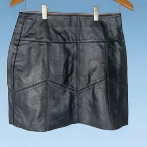 GIOVANNI NAVARRE Italian Leather Mini Skirt Women's Size 8 28" Waist NOS NWT - Picture 1 of 6