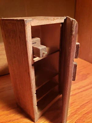 Antique Wood Dollhouse Refrigerator - Photo 1/4