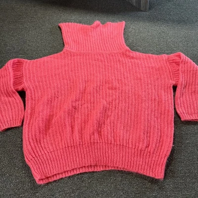 Suéter Crazy Horse para mujer talla mediana rosa tejido cuello tortuga  Foto 1 de 4