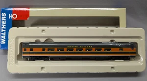 HO scale Walthers # 932-9045 GREAT NORTHERN Empire Scheme AC&F 60-seat COACH - Picture 1 of 13