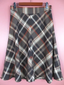 SK12406- JONES & CO Womens Polyester Rayon Flared Skirt Midi Plaid Multicolor 8 - Picture 1 of 8
