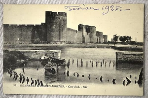 CPA " Remparts d' AIGUES MORTES - Côté Sud - Imagen 1 de 2