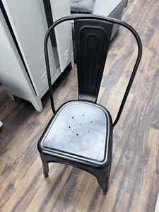 Sedia Modello Tolix Nero Bistrot Stile Industrial In Acciaio Resistente Opaco - Imagen 1 de 3