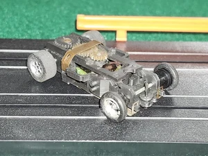 AFX MAGNATRACTION CHASSIS RUNS FOR PARTS OR REBUILD - Picture 1 of 9