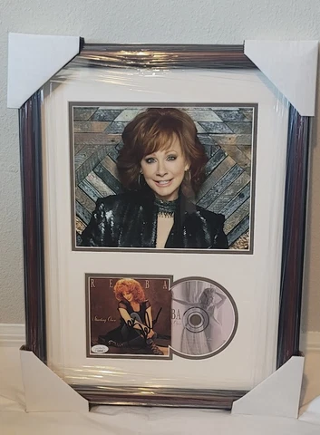 Reba  McEntire Signed Autographed CD Starting Over JSA Certified  Framed Cover