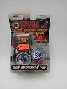 97 to '98 NHL Katch 2" Medallions & Rangers Mask #udb2 - Picture 1 of 6