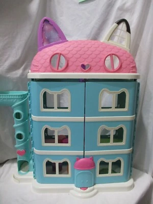 Gabby's Celebration Dollhouse with Sounds - image 1 of 4