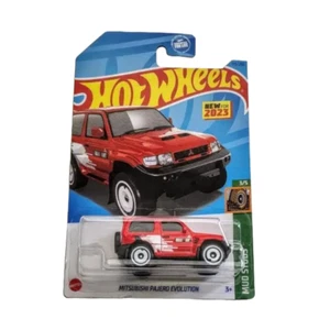 Hot Wheels Die-Cast Vehicle Mitsubishi Pajero - Picture 1 of 1