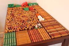 Lincoln Logs HUGE Lot 426 Pieces People Roofs Windows TONS of Different Pieces