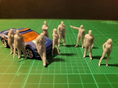 Set 9personaggi diorama Fast And Furious 1:64 for hot wheels (auto non inclusa)  - Immagine 1 di 4