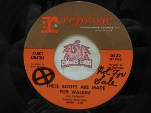 Nancy Sinatra – These Boots Are Made For Walkin' / City Never 7" 45 RPM VG (29M) - Bild 1 von 2