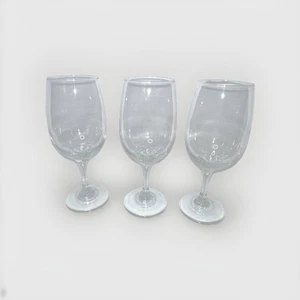 Unknown But Maybe RIEDEL Wine Glasses Vinum Viognier Chardonnay Set of 3 - 7.75" - Picture 1 of 6
