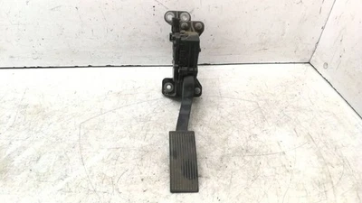 Nissan Pathfinder R51 2007 LHD 2.5dCi Throttle Pedal 18002EA000 Diesel 128kW - Image 1 of 4