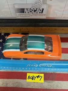 1/24 SCAL SLOT CAR BODY SHELL PAINTED / NEW - Picture 1 of 5