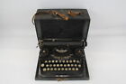 Machine à écrire portable vintage années 1940 Underwood dans son étui d'origine