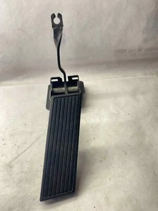 2000 CHRYSLER SEBRING Front Accelerator Throttle Gas Pedal 2.5L A/T G OEM - Picture 1 of 14