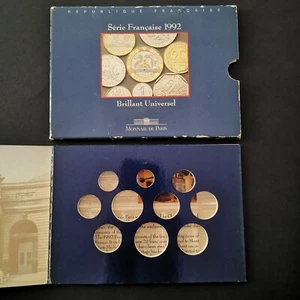 VIDE EMPTY / COFFRET VIDE BU 1992 SANS LES PIECES / FRANCE / TRES USE - Imagen 1 de 5