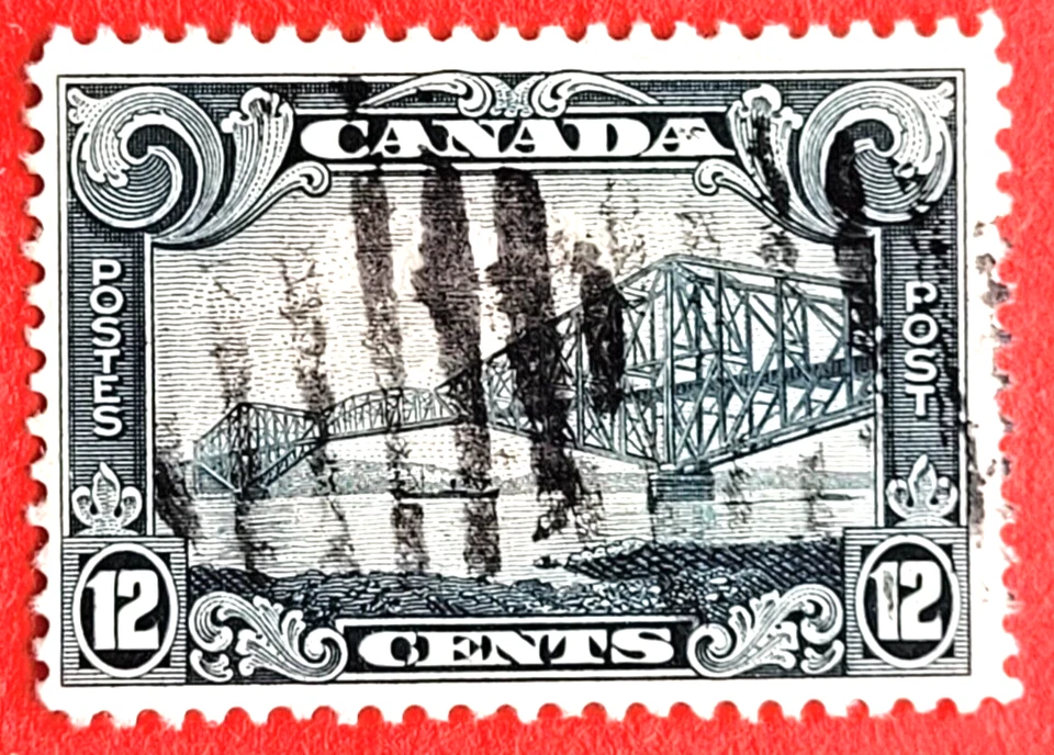 Канадская марка 156 «Квебекский мост» б/у - Изображение 1 из 1