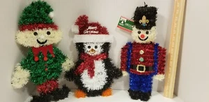 CHISTMAS DECORATIONS - Picture 1 of 19