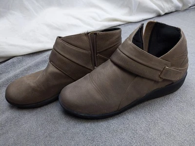 Botas Clarks Cloudsteppers para mujer talla 8,5 ancho topo cremallera al tobillo 261441435060 Foto 1 de 4