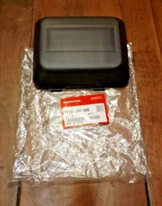HONDA Air Filter Cover F220 17231-ZM0-040 Genuine OEM - Picture 1 of 4
