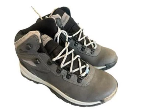 Columbia womens Newton Ridge Plus WP Hiking Boot Quarry/Cool Wave BL3783-052 - Picture 1 of 9