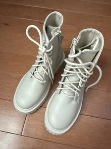 ZARA Girls Sz EU 31 US 13 Ankle Boots Leather Chunky Elastic Lace Up Cream - Picture 1 of 10
