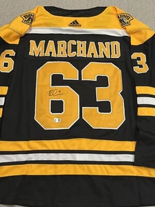 BECKETT COA BRAD MARCHAND Signed Autographed Boston Bruins Hockey Jersey - Picture 1 of 2
