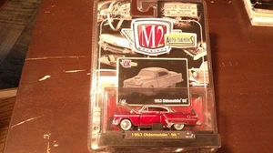 2008 M2 Machines Auto-Thentics 1953 Oldsmobile 98 08-15 Rosso Argento Top #HW 101 - Foto 1 di 8