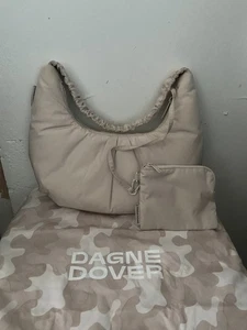 DAGNE DOVER Rider Puff Crescent Shoulder Bag With Zip Pouch Moonbeam Cream - Bild 1 von 14