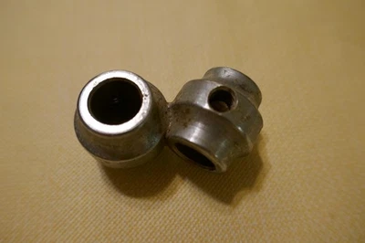 ROGERS 2-WAY CLAMP ATTACHMENT-ANGLED SWIVOMATIC HEX MOUNT #281R - COWBELL - Image 1 of 4