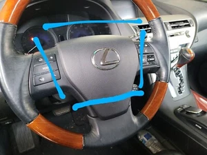 2010-2012 Lexus RX450h RX350 RX450 Steering Wheel Center Unit w/Emblem - Foto 1 di 2