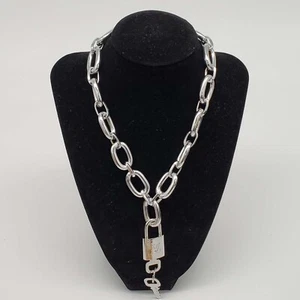 100% Auth Louis Vuitton Lock & Key with Unbranded Silver Plated Chain Necklace - Picture 1 of 6