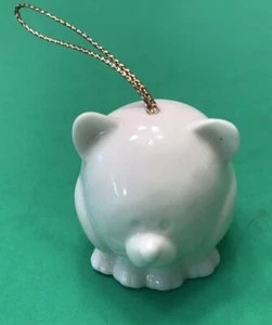 Hallmark 1987 Porzellan weiß 1,5" runde Katze Kätzchen Weihnachten Urlaub Ornament - Bild 1 von 4