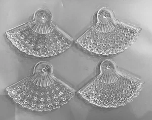 Vintage Anchor Hocking Daisy & Button Fan Shaped Snack Plates Set of 4 - Picture 1 of 6