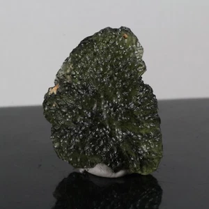 Meteorite Teorite Cristallo Moldavite Cristallo Moldavite 24,40ct Repubblica Ceca Verde 185 - Foto 1 di 6