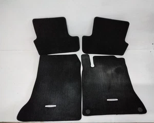 TAPPETINI ORIGINALI PER MERCEDES Classe A Serie (W176) A2466801548 (12>18) - Foto 1 di 7