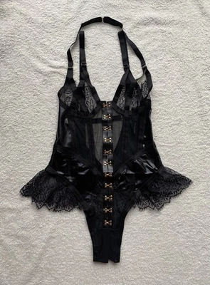 Ann Summers Exuberant Crotchless Teddy bodysuit in black Small UK 8-10 RRP £36 - Image 1 of 4