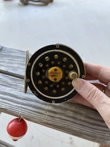 Shakespeare OMNI 33 Rolle funktionstüchtig mit leichten Gebrauchsspuren - Bild 1 von 4