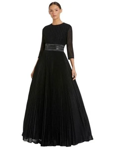 Mac Duggal Dress 30700 Black Shimmering Pleated A-Line Gown Size 4 NWT $498 - Picture 1 of 9