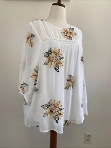 Neu mit Etikett. Rose & Everly hauchdünnes weißes besticktes Bauerntop mit Blumenmuster. XL. Fee - Bild 1 von 17