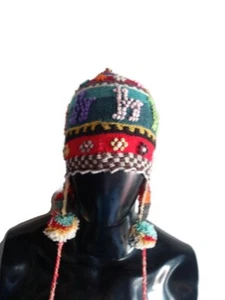 Handmade Alpaca Wool Chullo Hat with Ear Flaps Traditional Andean Design - Picture 1 of 5