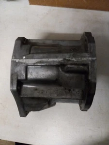 32RH/904 4WHEEL DRIVE EXTENSION HOUSING - Picture 1 of 16