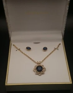CHARTER CLUB GOLD-TONE BLUE CRYSTAL STUD EARRINGS PENDANT NECKLACE SET NIB JLY22 - Picture 1 of 8