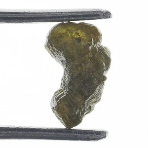 Raw Greenish Color 1.47 CT Rough Loose Natural Unique Diamond For Ring - Foto 1 di 2