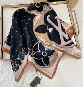 Silk 50x50CM Multi-Colored Fashion Scarf - Picture 1 of 1