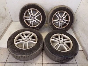 Komplettrad Allwetter 255/60R17 106V Vredestein VW 5x130 - Bild 1 von 12