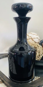 DECANTER VINTAGE DANESE IN VETRO NERO con TAPPO - Foto 1 di 5
