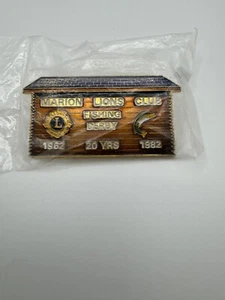 Vintage Marion Wisconsin Lions Club Metal Enamel Lapel Pin 1962-1982 - Picture 1 of 2